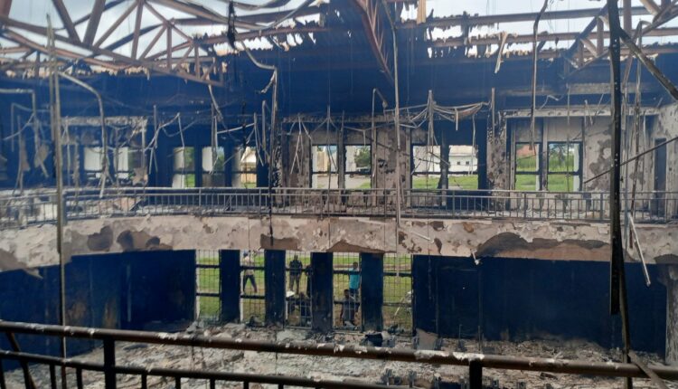 Fire-destroyed-Kogi-Assembly-750×430