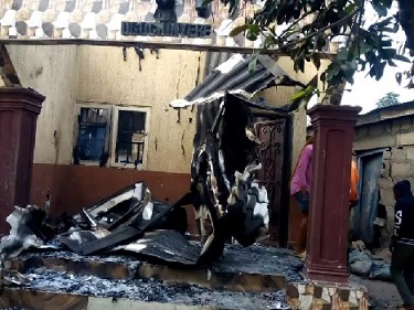 Arson-in-Afikpo-Ebonyi (1)